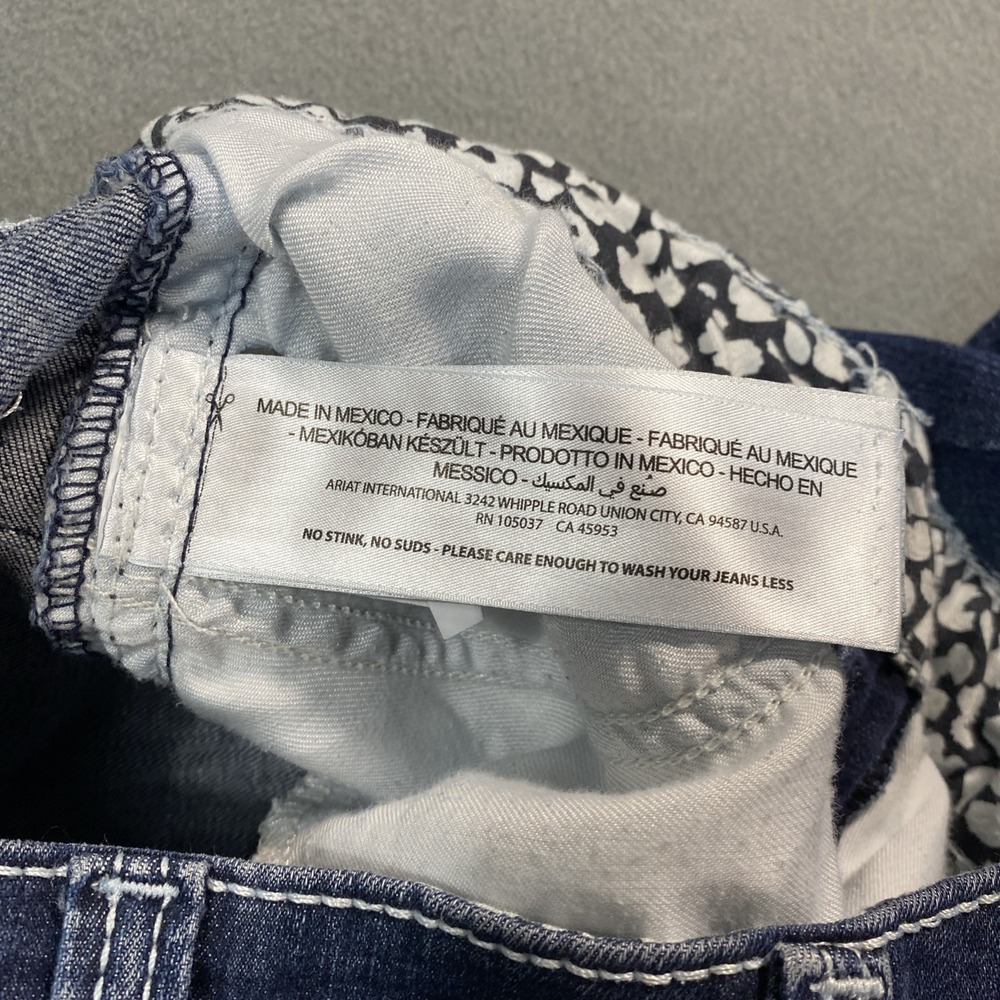 Ariat Womens Jeans Embroidered Pockets 30R (US 10-12) Medium Dark Wash Western - Picture 7 of 9